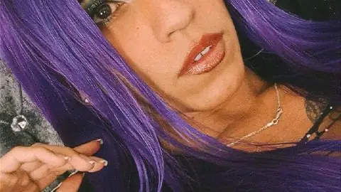 Bella_Poison