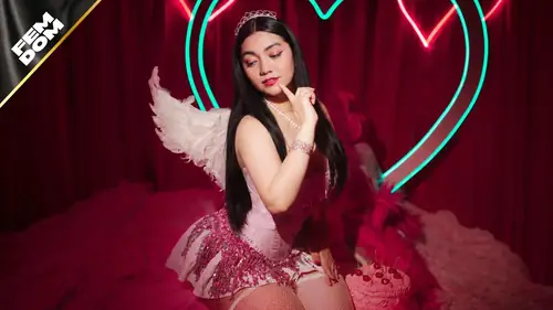 Goddess Poppy - femdom