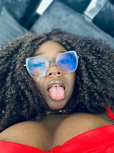 Zahhy Frequency - gorgeous