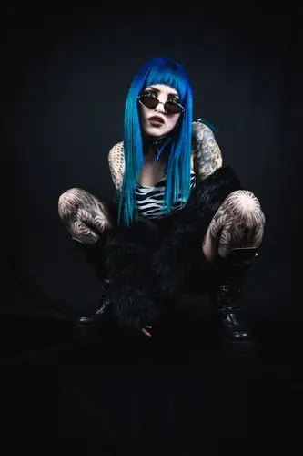LaurenPadock - slave