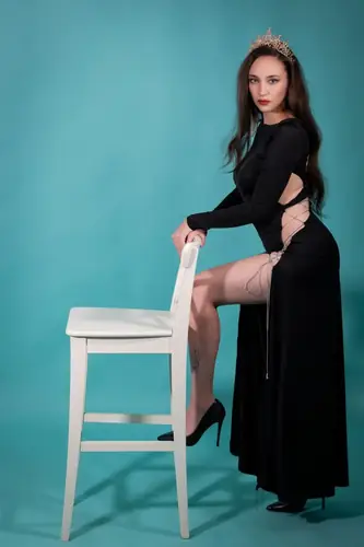 AliceMunro - feet