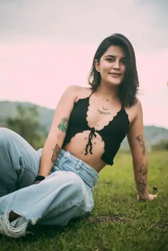 Diana Carolina - feet