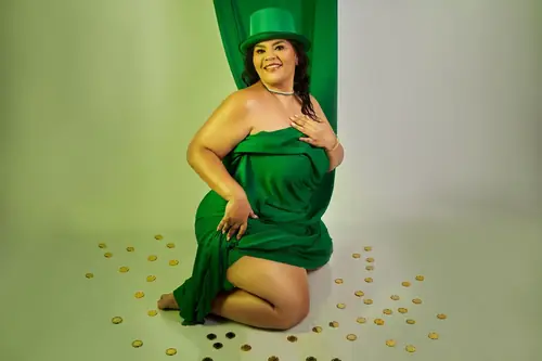 SelennaCooper - joi