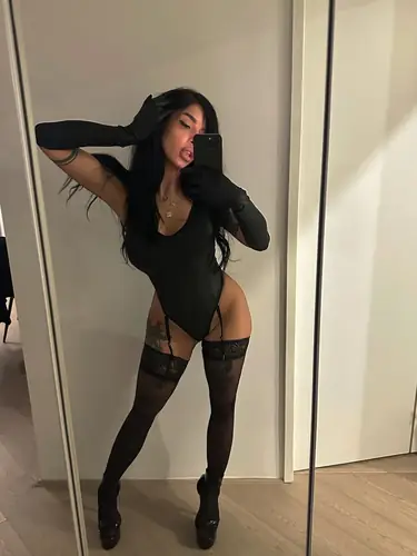GipsyGoddess - feet