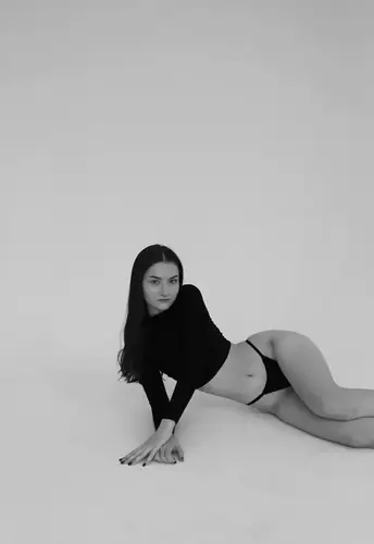 Lessie - beauty
