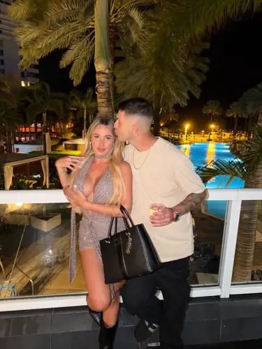Sabrinick - bigass