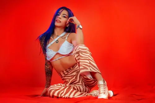 PearlConnel - latina